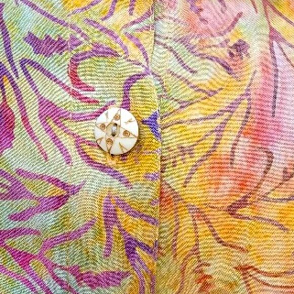 The Territory Ahead Short Sleeve Floral Swirl Orange & Yellow Blouse in Size M - Picture 4 of 5